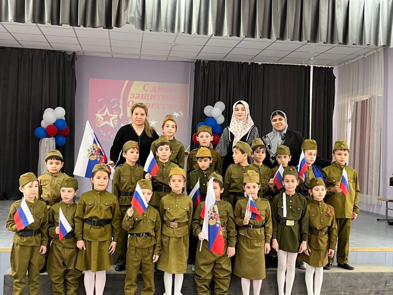 Утренник – 1-4 классов, посвященный Дню Защитника Отечества.